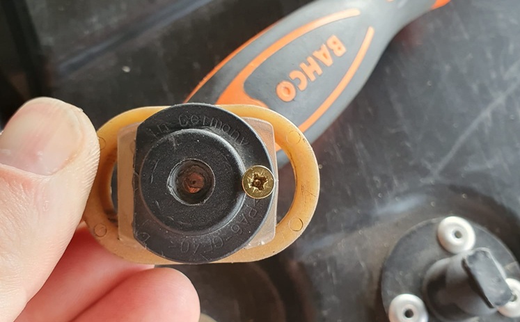 Name:  gear_cable_fix_shrink.jpg
Views: 57
Size:  86.6 KB