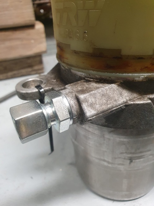 Name:  pump_adapter_fitted_crop.jpg
Views: 11
Size:  77.3 KB